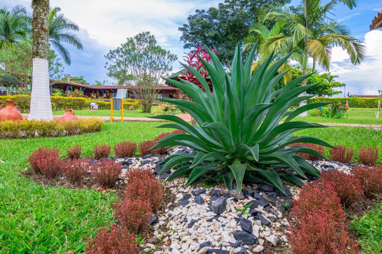 Finca Hotel El Ocaso Quimbaya Luaran gambar