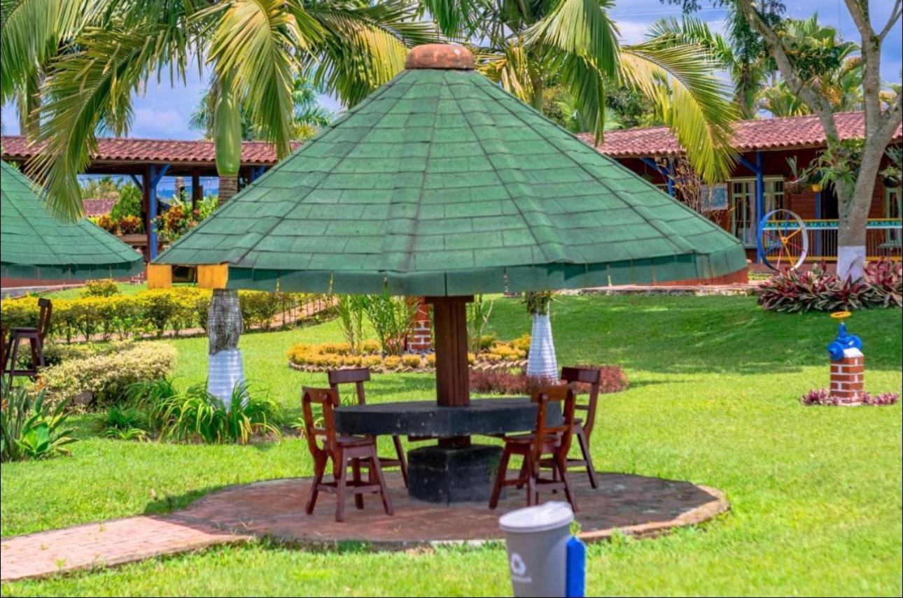 Finca Hotel El Ocaso Quimbaya Luaran gambar