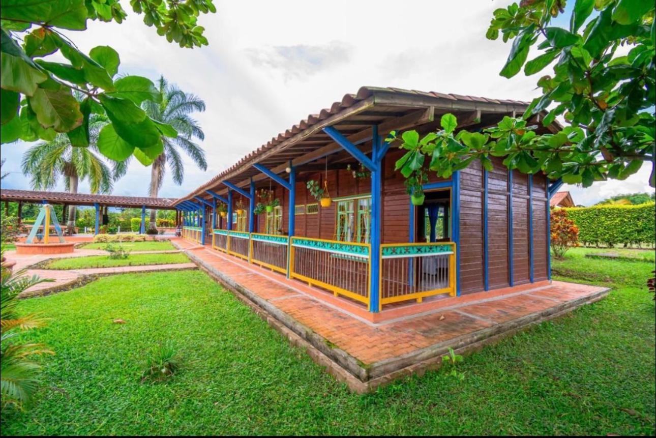 Finca Hotel El Ocaso Quimbaya Luaran gambar