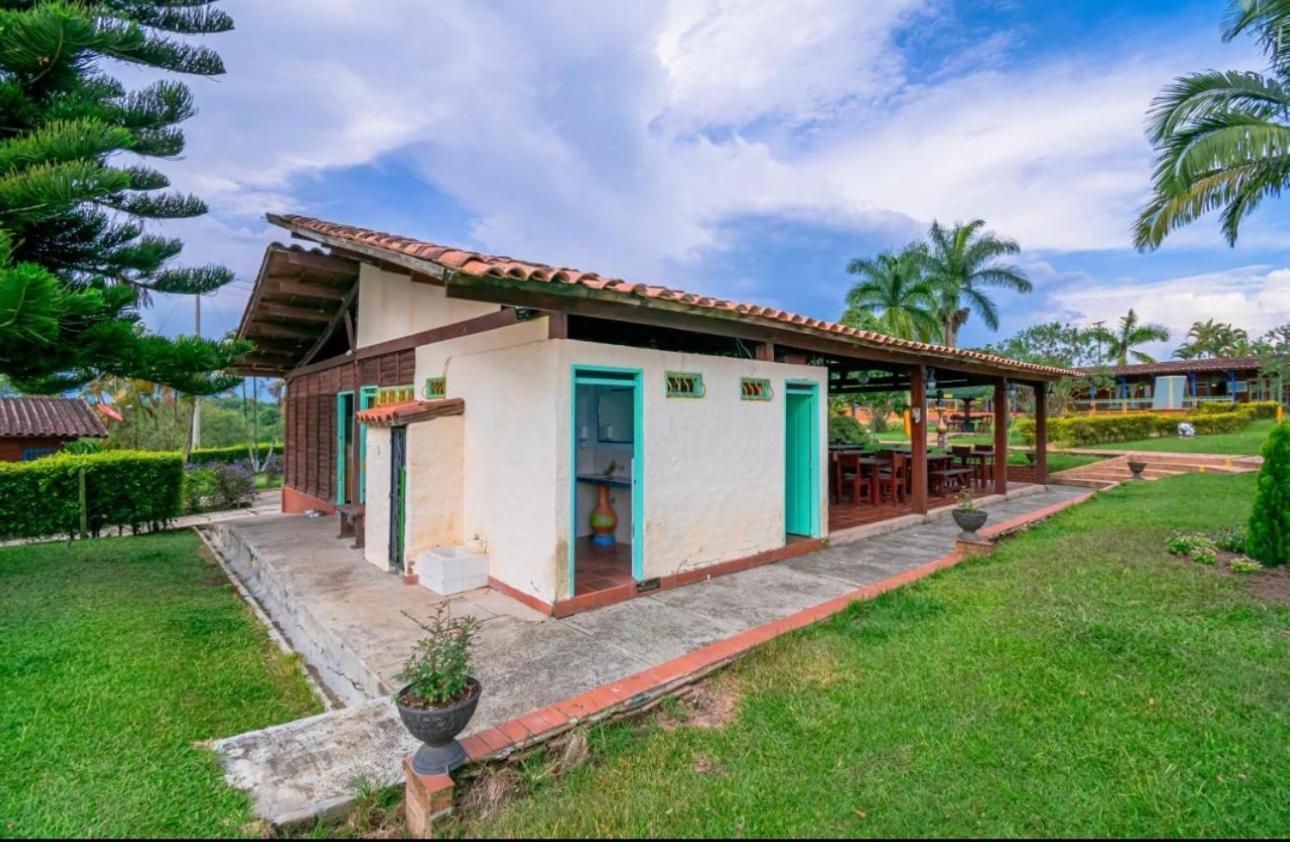 Finca Hotel El Ocaso Quimbaya Luaran gambar
