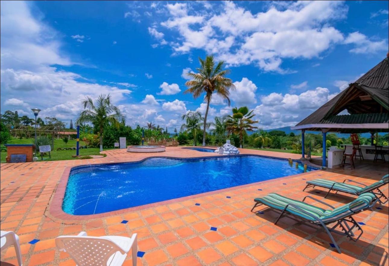 Finca Hotel El Ocaso Quimbaya Luaran gambar