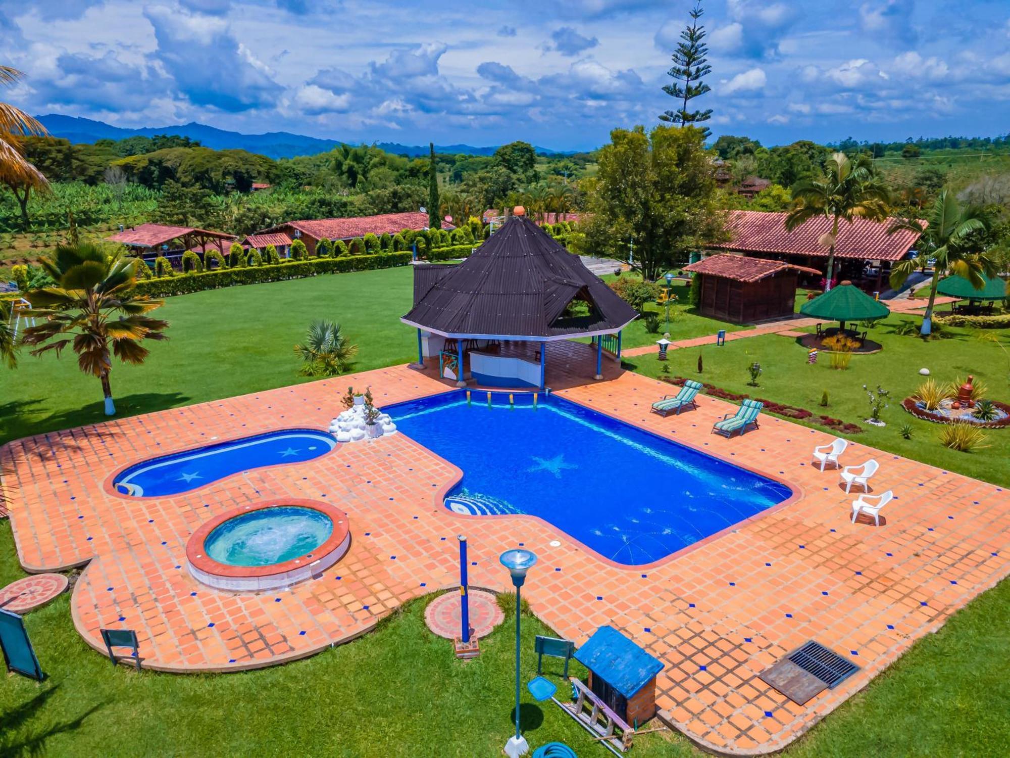 Finca Hotel El Ocaso Quimbaya Luaran gambar