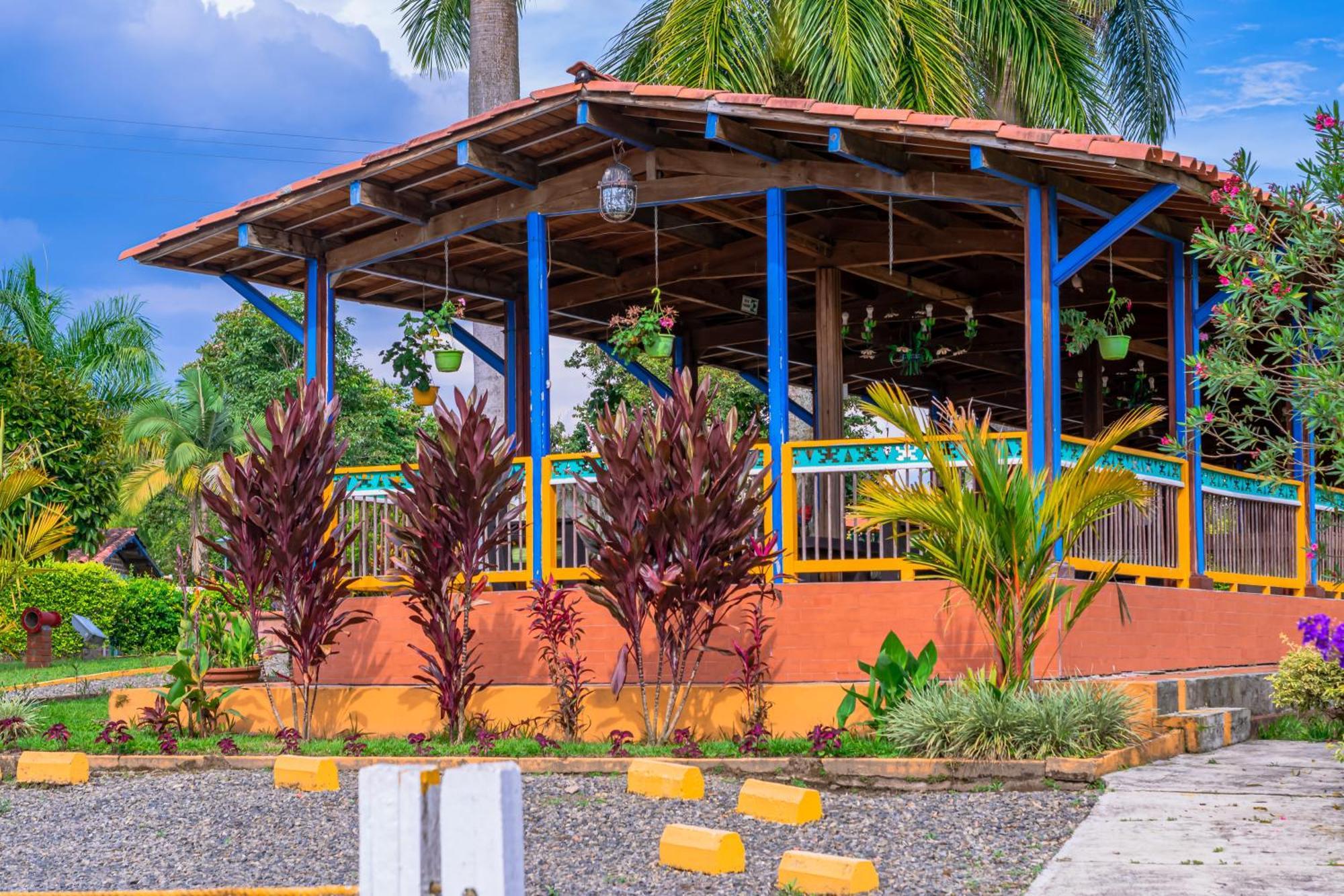 Finca Hotel El Ocaso Quimbaya Luaran gambar